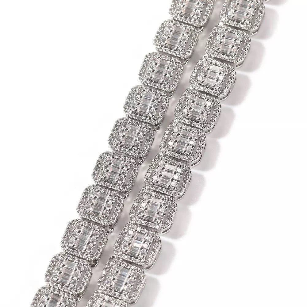FROSTED BAGUETTE NECKLACE - officialdripdoll