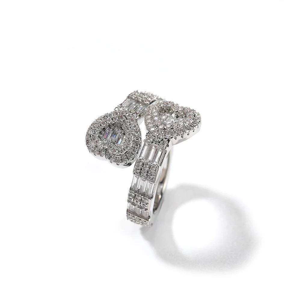 DOUBLE ROW HEART BAGUETTE RING
