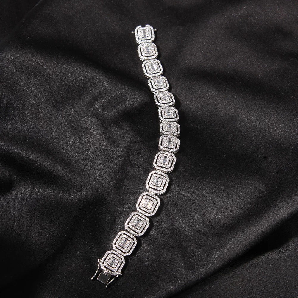 SQUARE BAGUETTE BRACELET - officialdripdoll