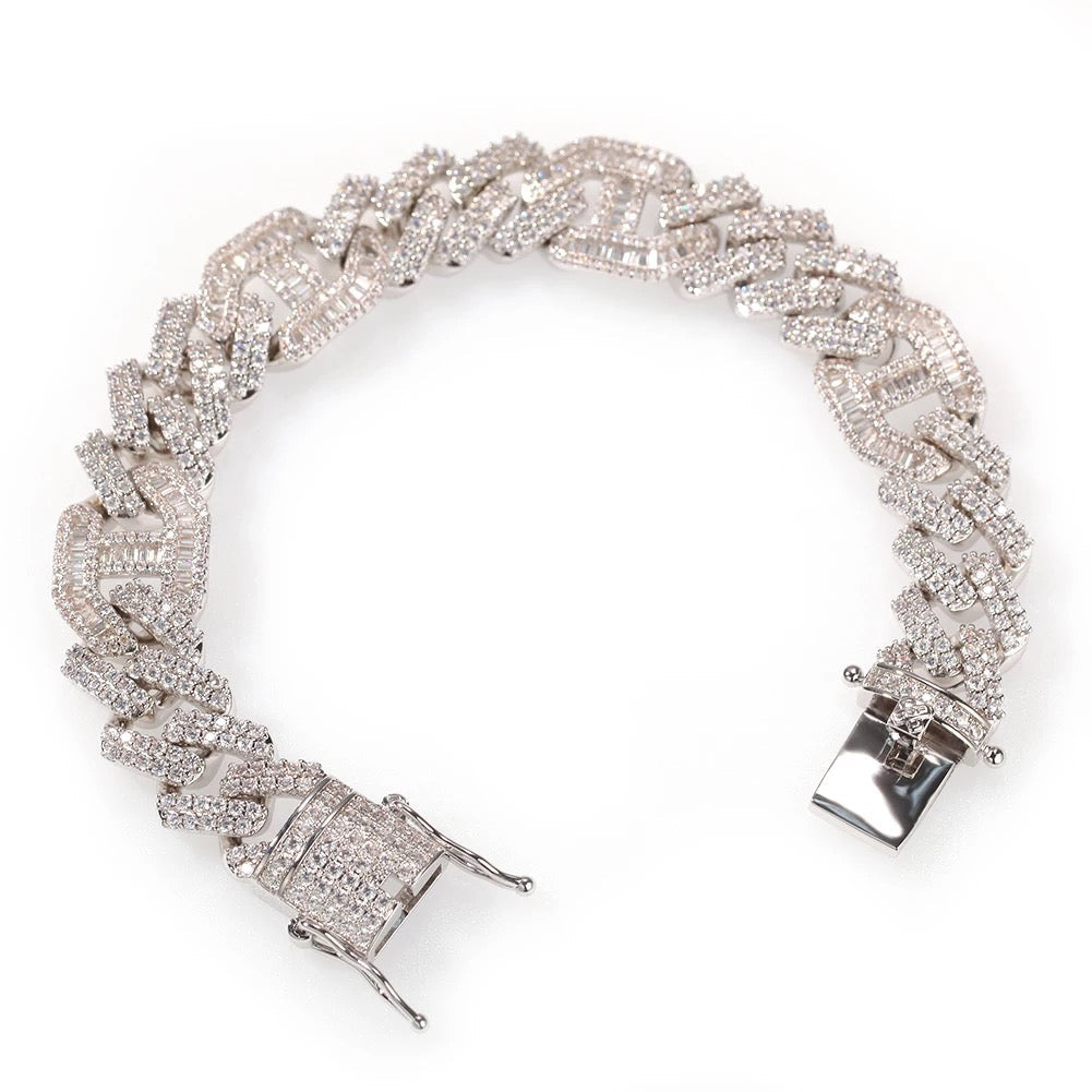 ICY PRONG BRACELET - officialdripdoll